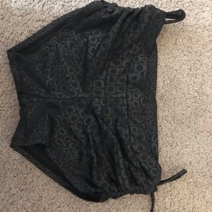 Onzie Hot Yoga shorts